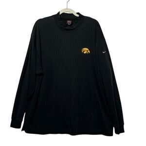 Y2k xl semi turtle neck embroider Nike Men’s Iowa Hawkeyes  Long sleeve
